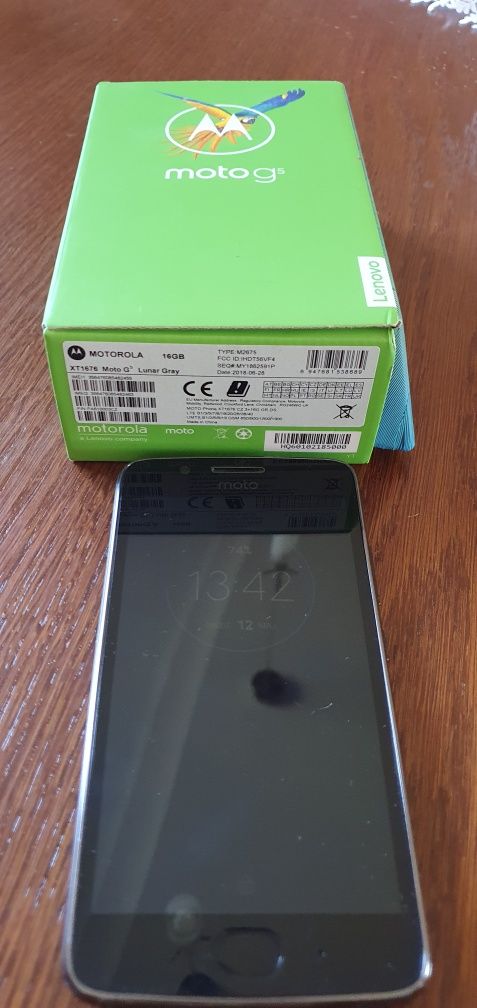 Motorola Moto G5 ładny, zadbany