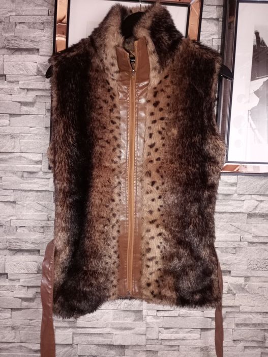 Bezrękawnik panterka cętki futerko. M l