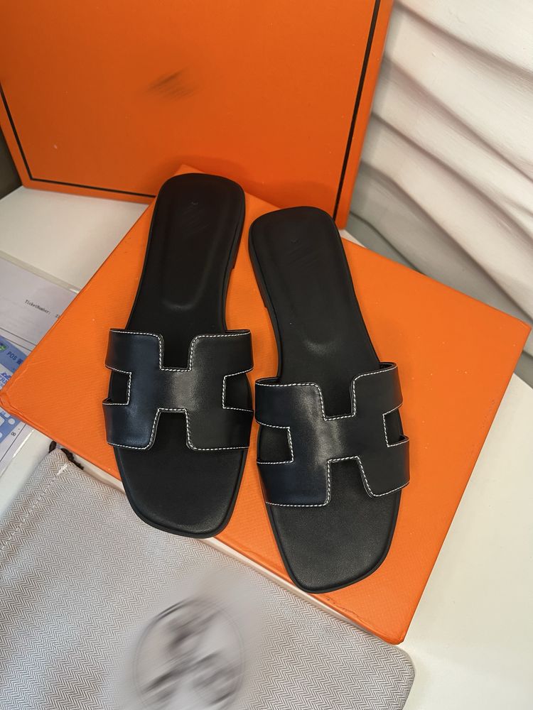 Шльопки Hermes, шльопанці, тапки