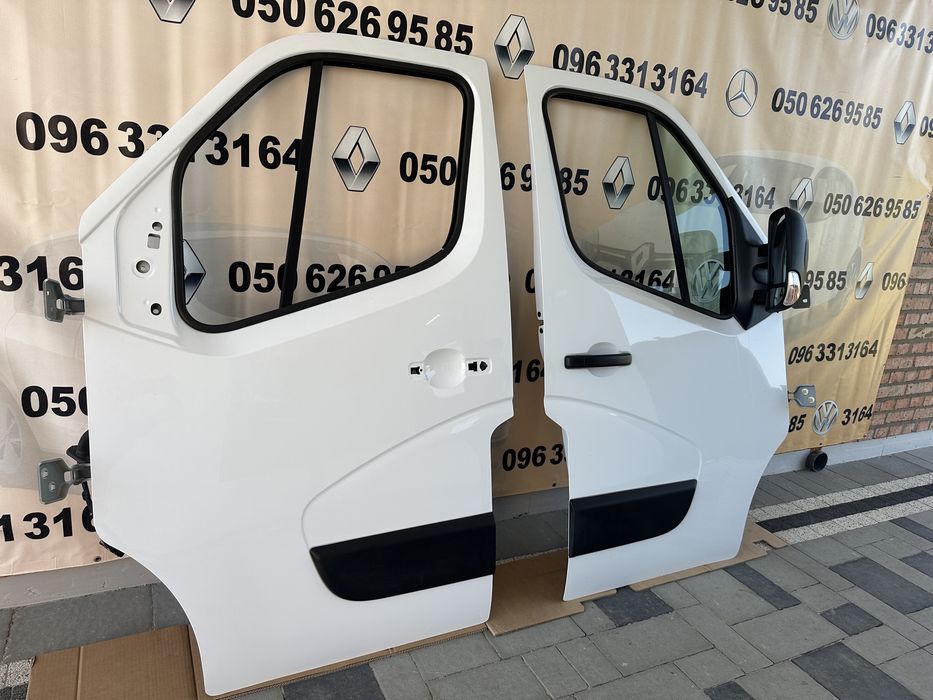 Master 3 Master 4 NV 400 Movano разборка двери крило бампер фари лот