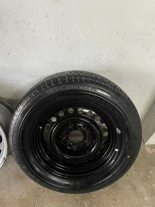 Jantes c/ pneus style 31 BMW | 5x120 | 7JX15" + roda sobresselente