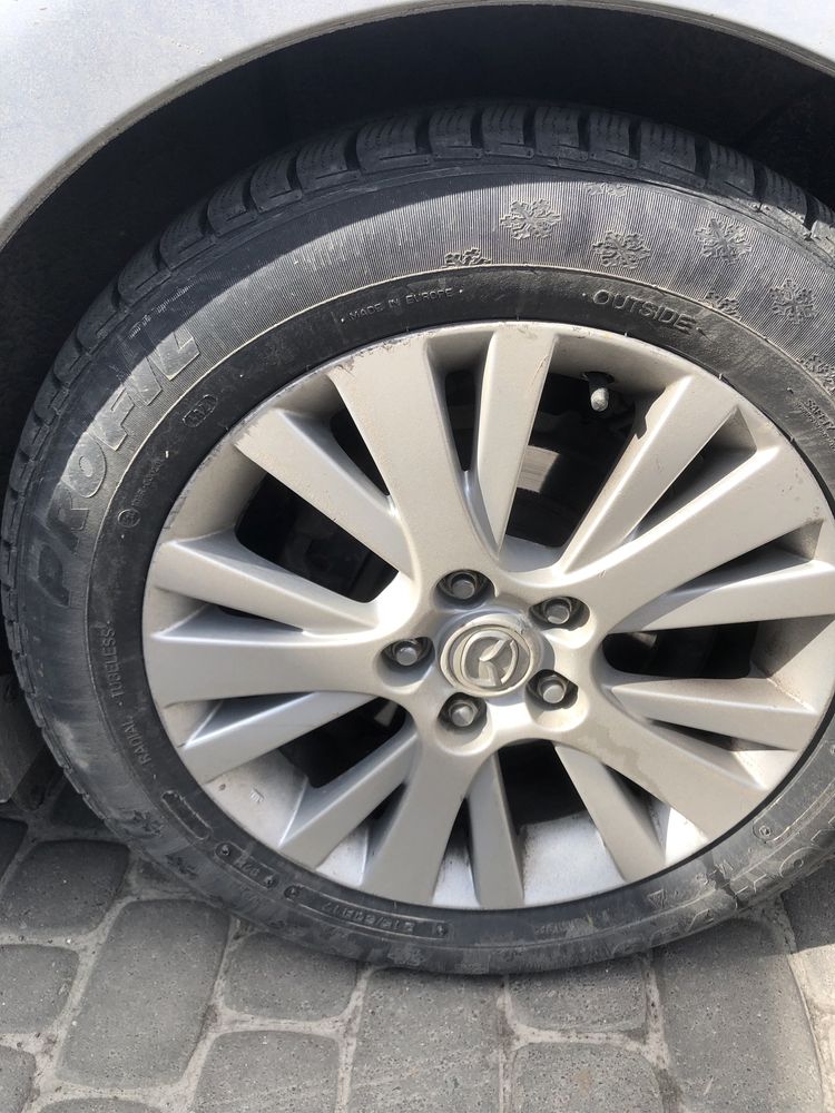 Резина зимова 255/60 r17