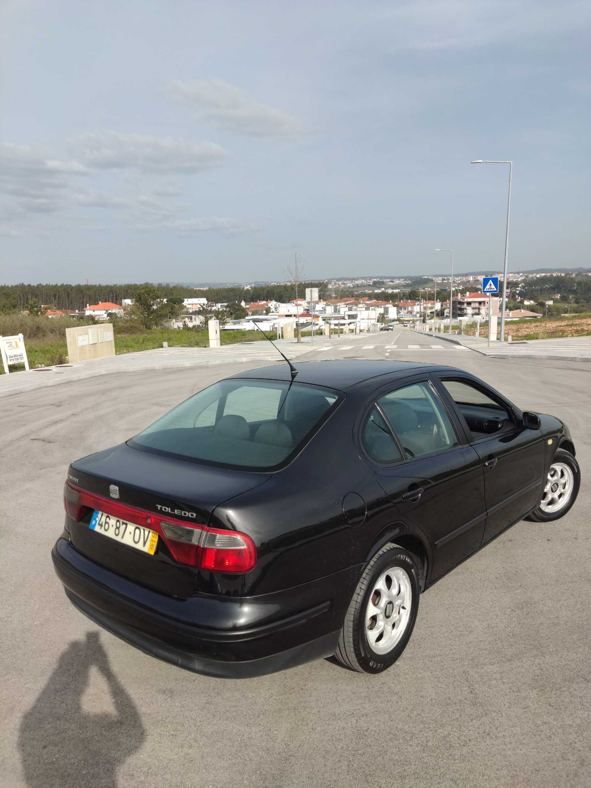 SEAT 1.9tdi 110cv 5lugares