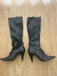 Botas  castanho terra, cano alto, N.38