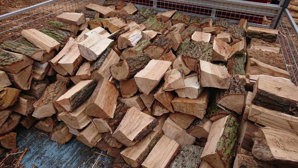 DREWNO KOMINKOWE Opałowe Liściaste SEZONOWANE metry układane Transport