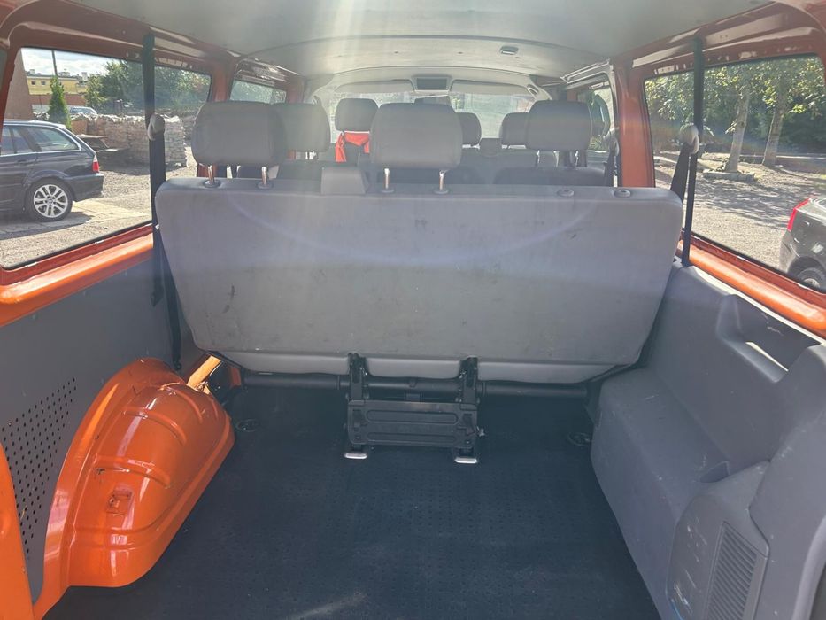 Volkswagen T5 9 miejsc LONG