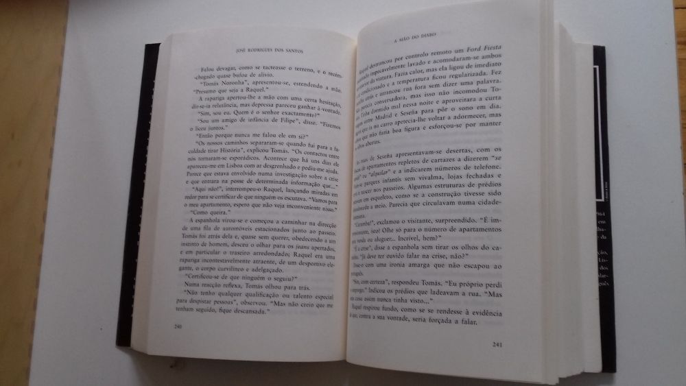 Livro "A Mão do Diabo" de José Rodrigues dos Santos