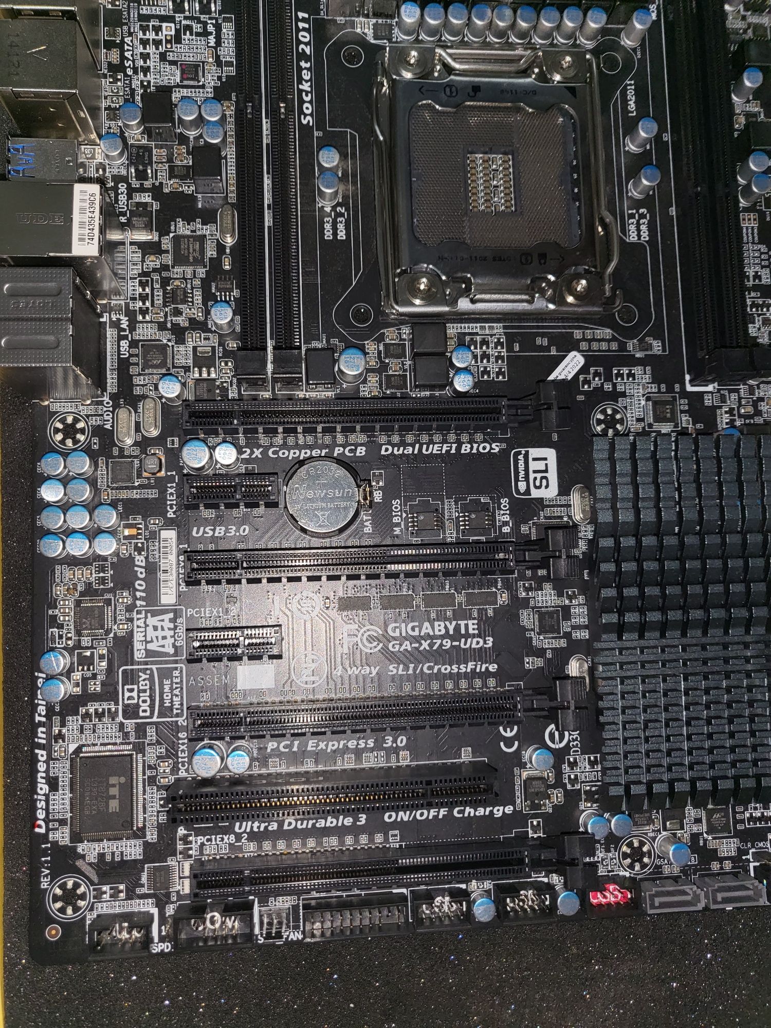 Płyta główna GIGABYTE-GA-X79-UD3 Socket LGA 2011 4 way SLI rev 1.0