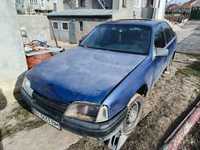 Opel Omega 2.4 БЕЗ ДВИГУНА