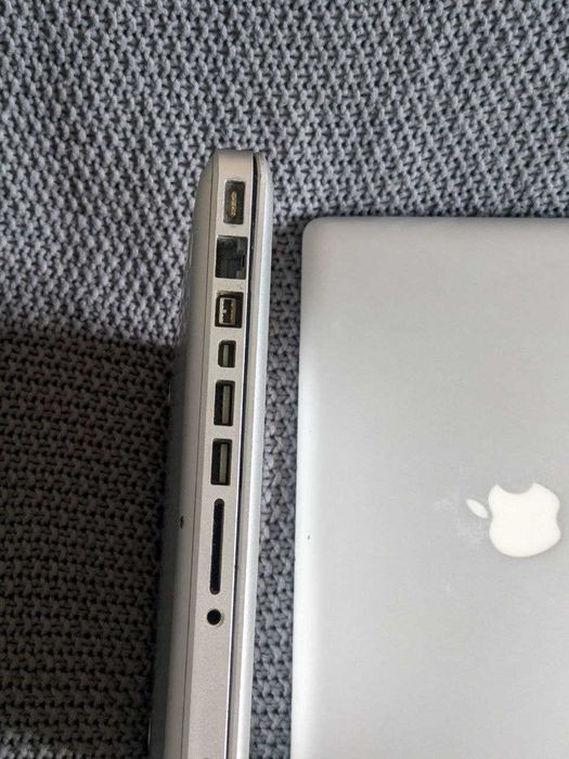 Ноутбук Макбук про Apple MacBook pro