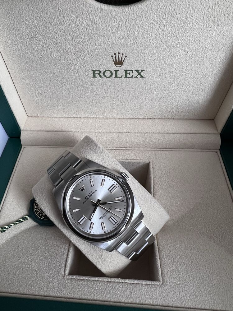 Rolex Oyster Perpetual 41 Silver