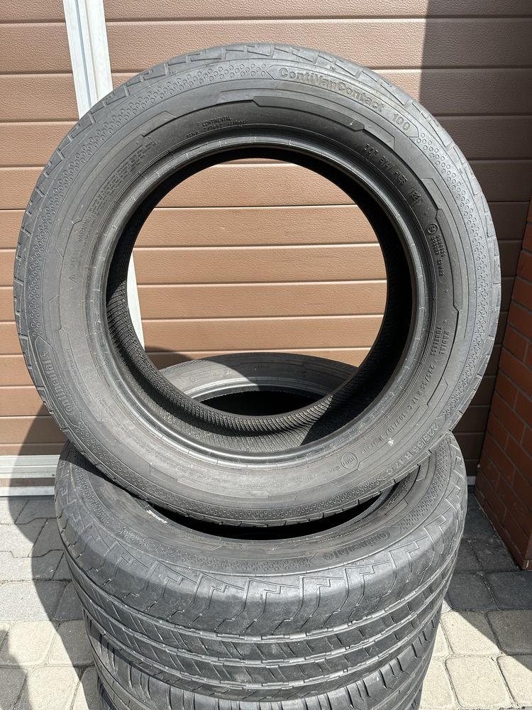 225/55 r17C Continental ContiVanContact 100