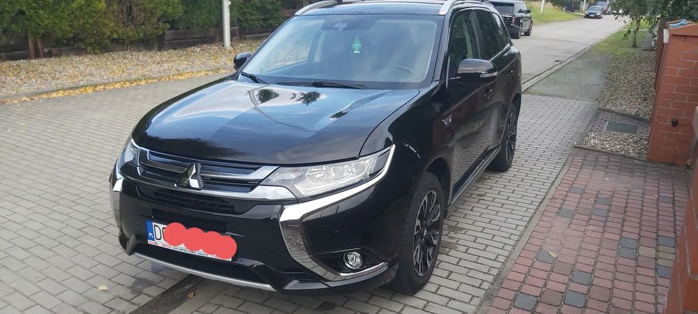 Mitsubishi Outlander 2.0 Hybryd 203KM & 4x4