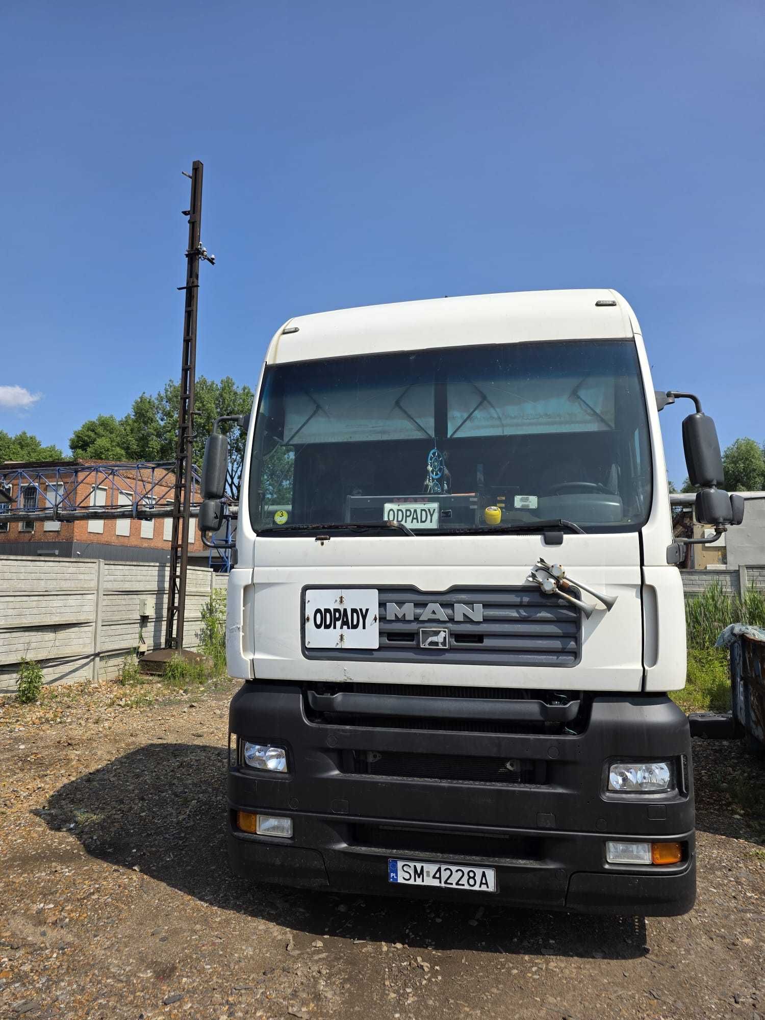 MAN TGA  2005R hakowiec