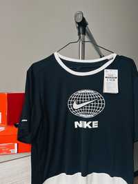 Nike Dri - Fit Heritage S/S Running T-Shirt