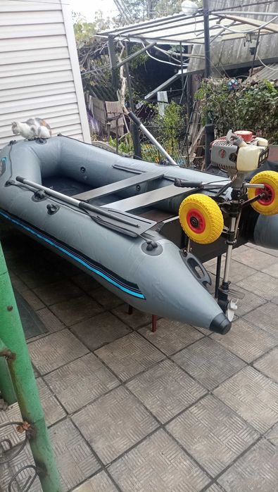 Надувний човен MegaBoat MT-290C