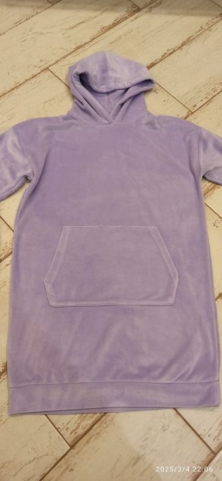 Fioletowa sukienka tunika bluza z kapturem Cubs 146/152 bdb