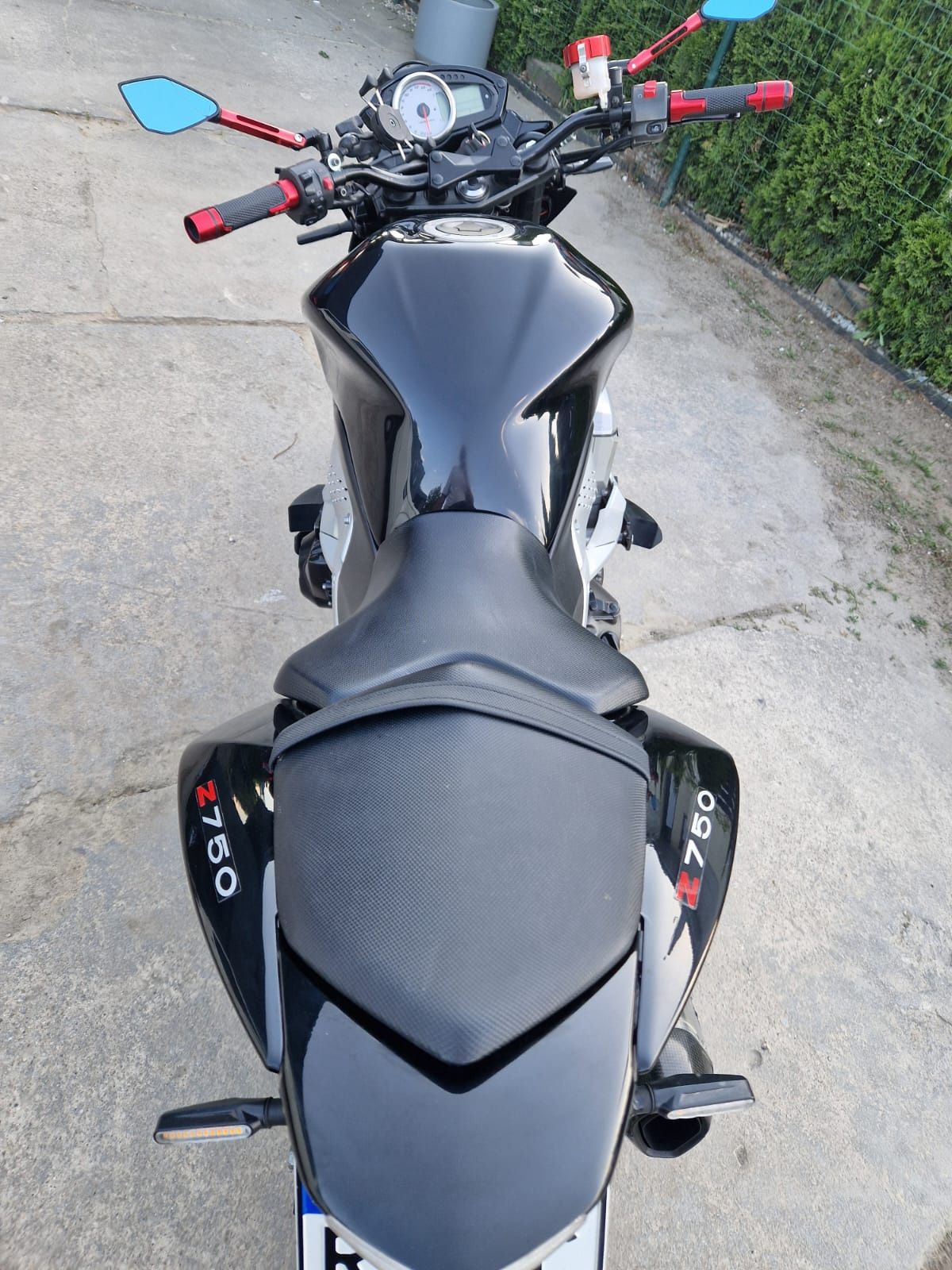 KAWASAKI z 7 5 0