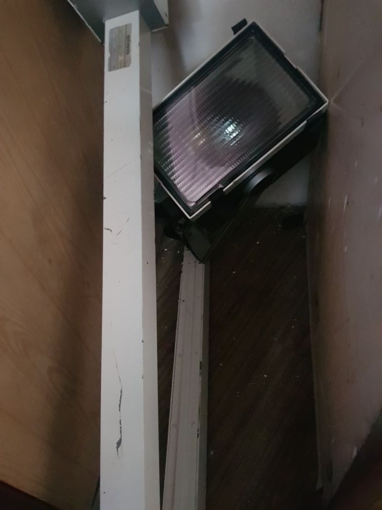 Lampa dentystyczna LIOFT PRL idealna do warszt