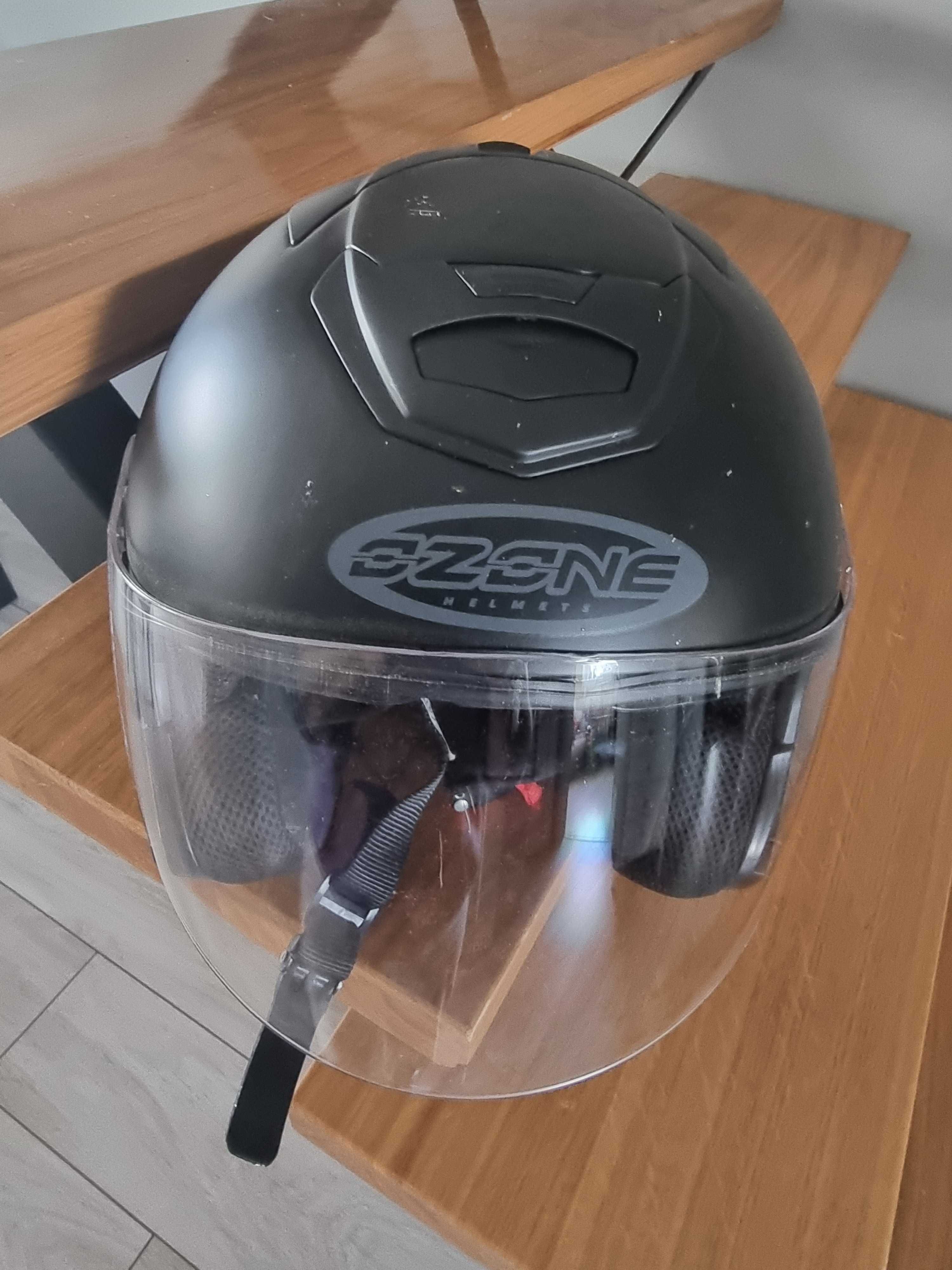 Kask motocyklowy OZONE M