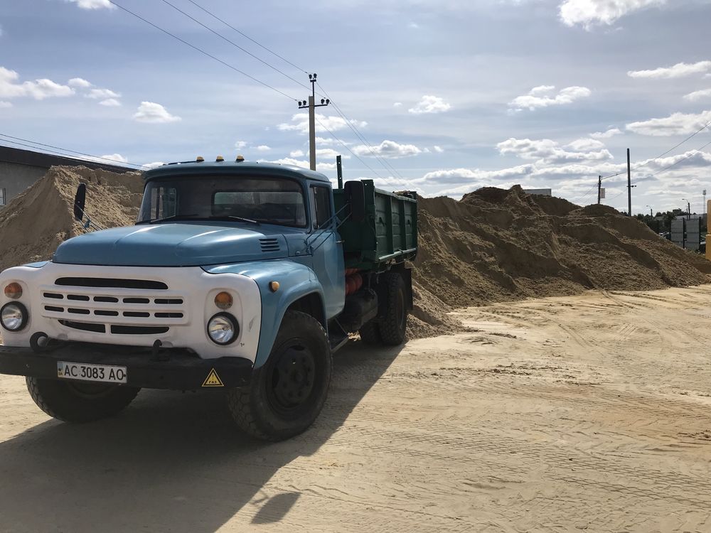 Щебінь, пісок цегла відсів та інше З Доставкою. Найдешевші ціни!