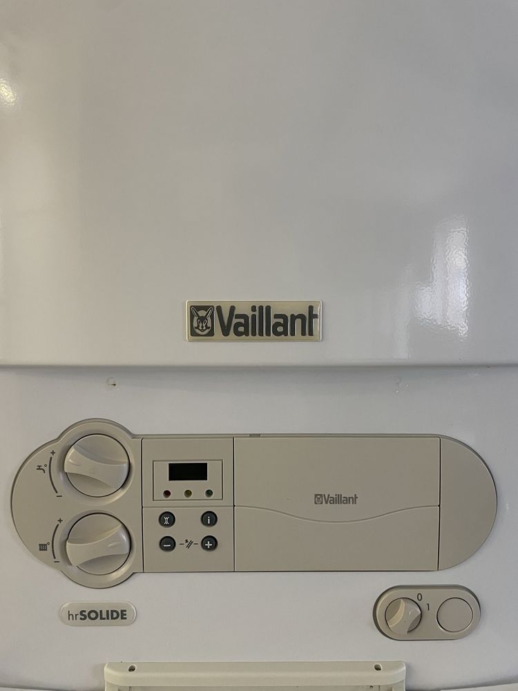 ПРАЦЮЄМО з Є-ВІДНОВЛЕННЯ Газовый котел Vaillant т-7c Гарантией