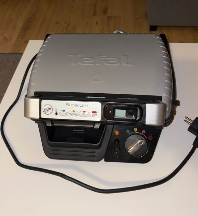 Grill elektryczny TEFAL SuperGrill z funkcją timer