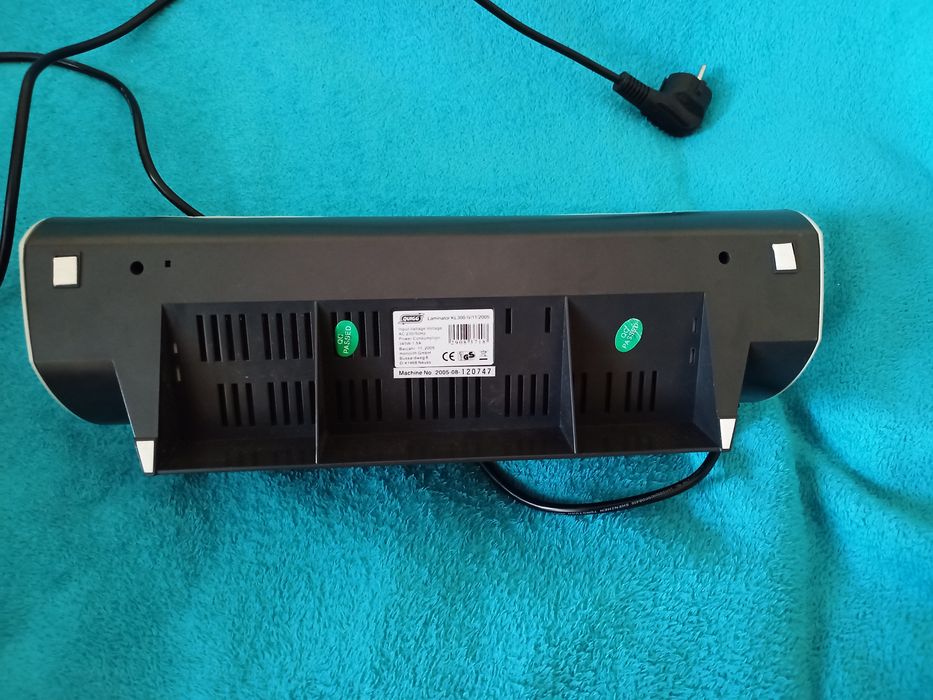 ЛАМІНАТОР в робоч ст.