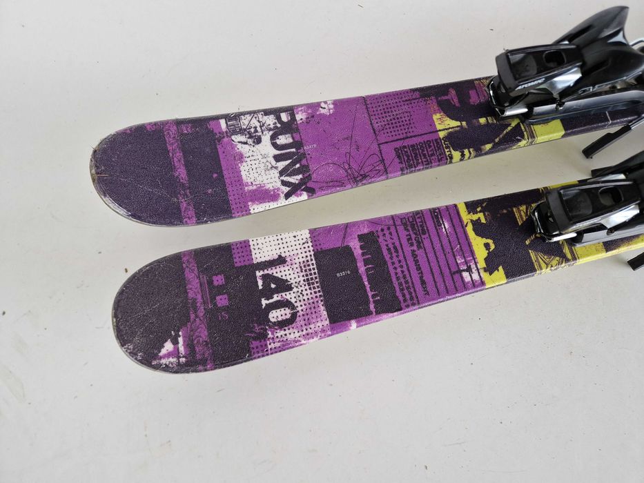 Narty Twin Tip  freestyle ATOMIC PUNX  140 CM (5)