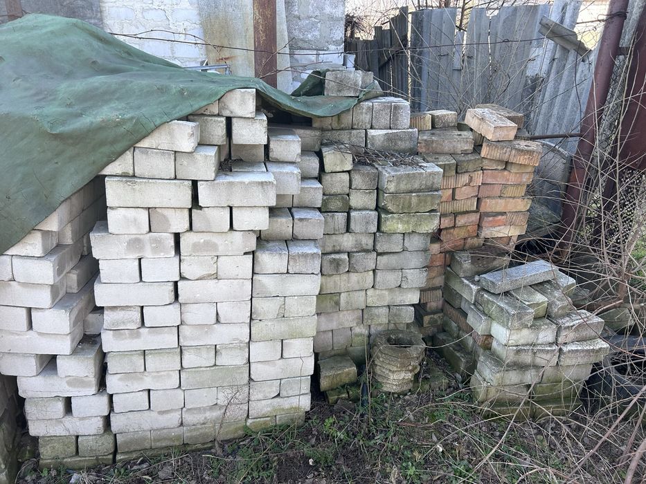 Продам кирпич белый силикатный. 4грн шт
