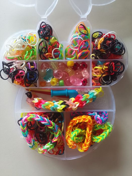 Великий набір резинок для плетіння та верстат