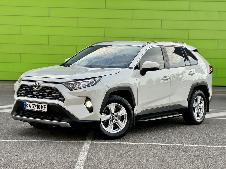 Toyota Rav 4 Active Official