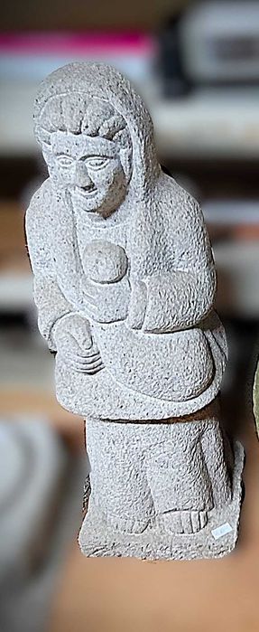 Estatua de Pedra - Santa Antiga