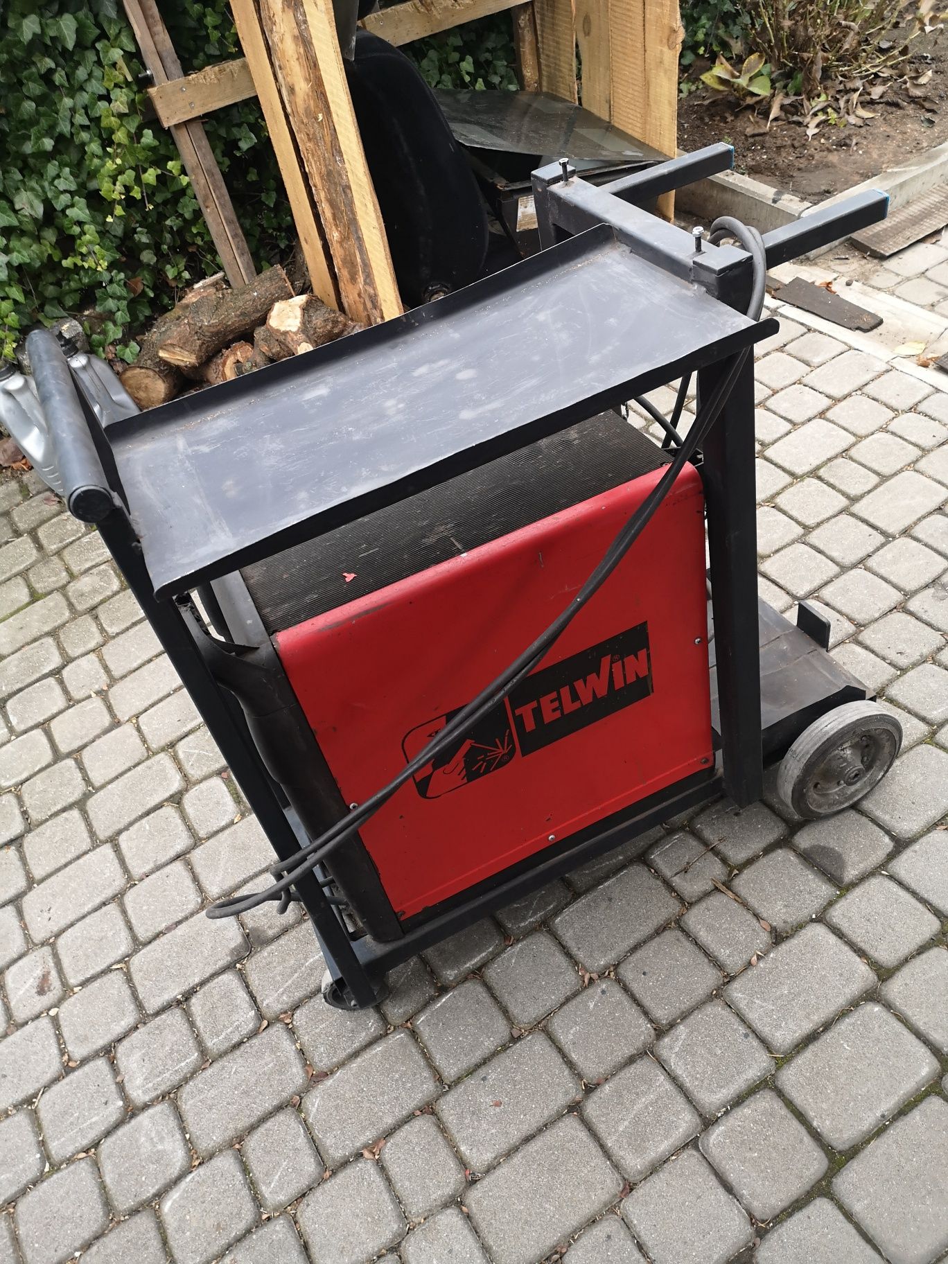 Markowy Półautomat spawalniczy Telwin 250 turbo