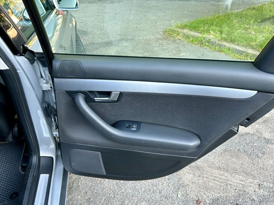 Ауді а4 б7 2008 1.6