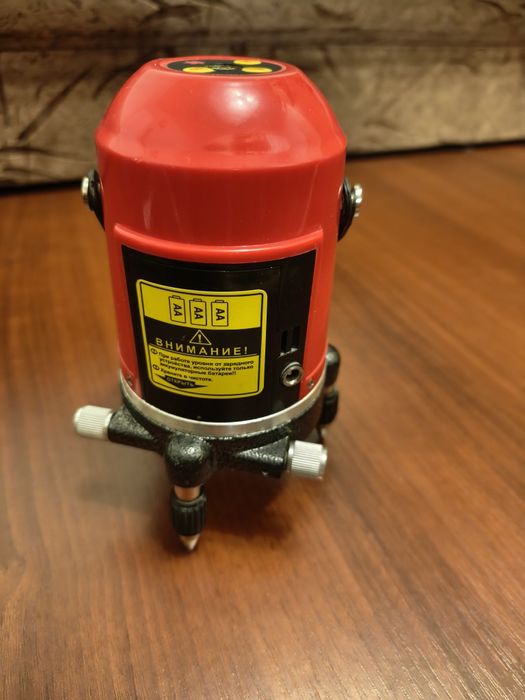 Лазерний рівень МТ-3009