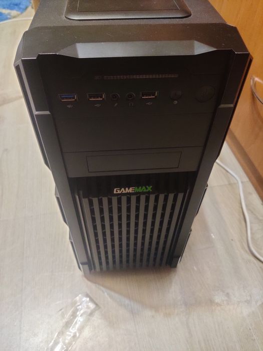 Продам корпус/комплект читайте описание!!!