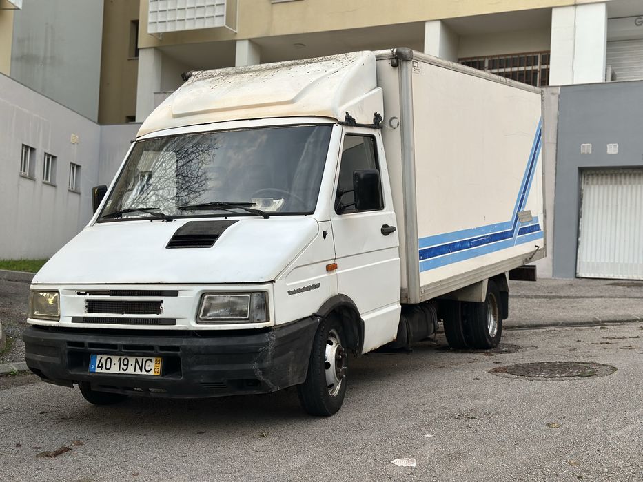 Iveco boa para trabalho