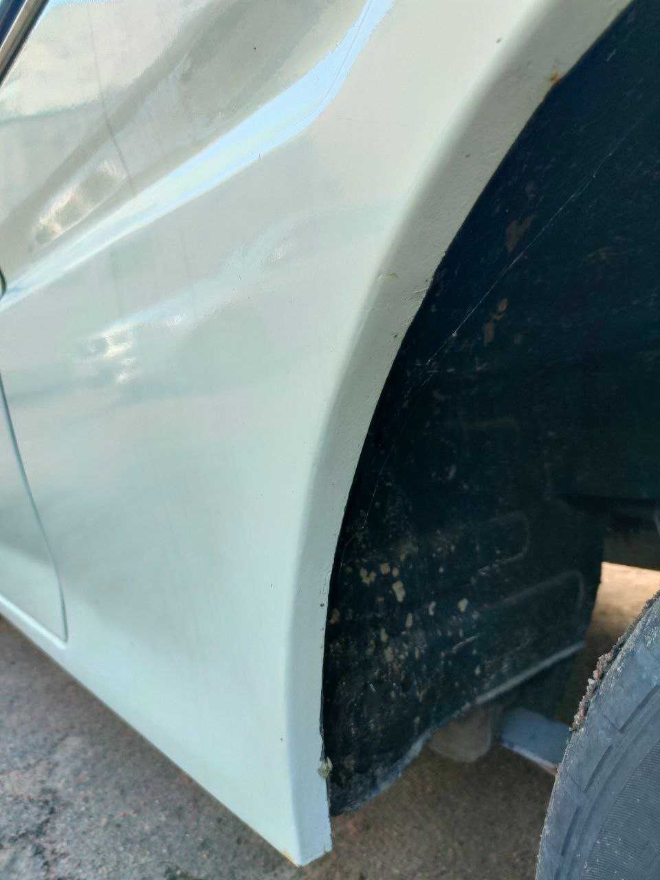 Продаж Mazda E 2000, газ/бензин