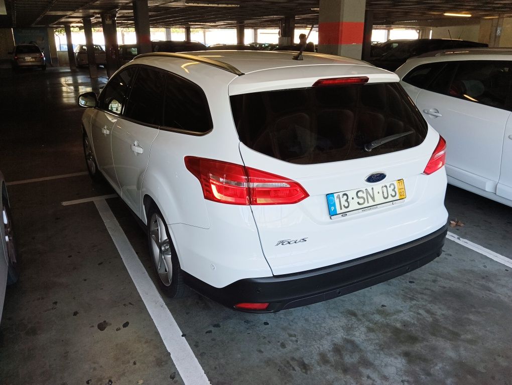 Ford Focus Titanium 1.5tdci 8v 120cv