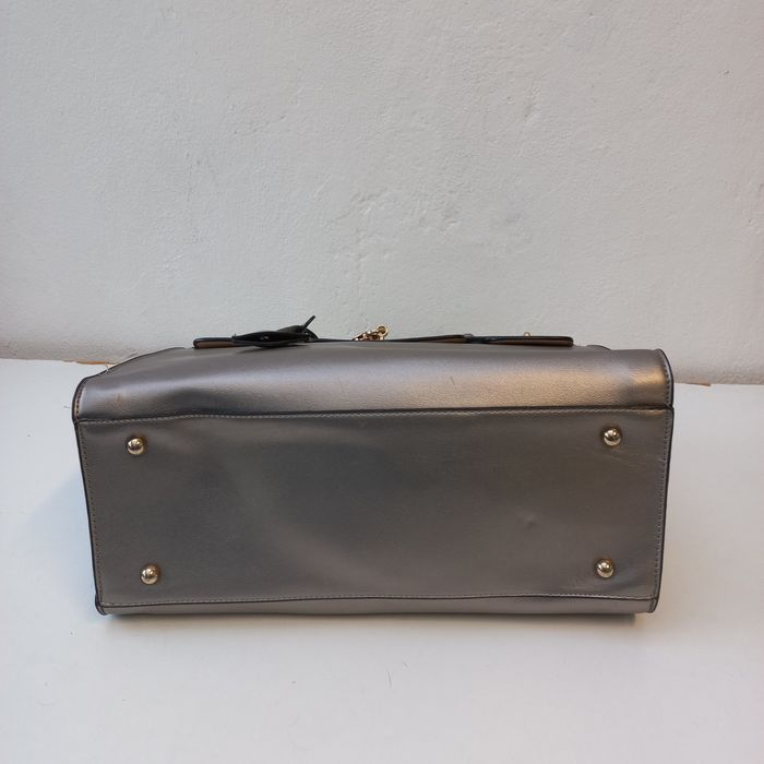 Carteira senhora cinzenta