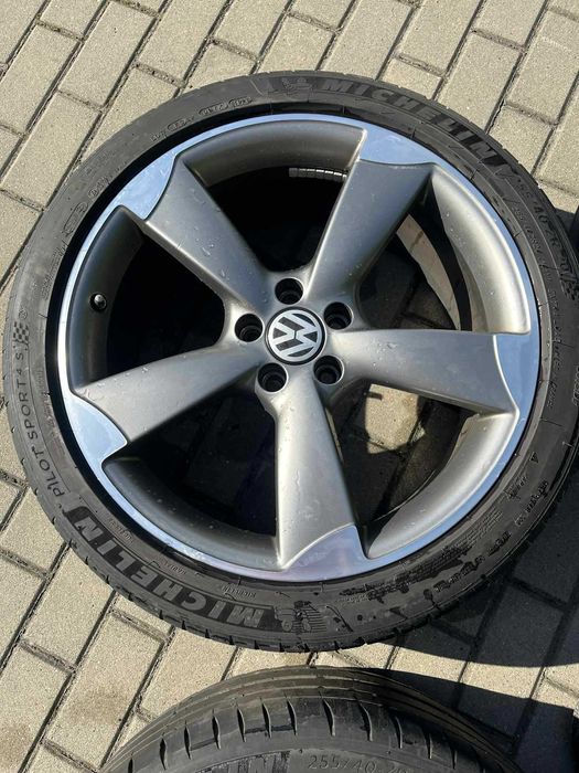 Felgi Audi 20” 4GO6O1O25AC+Michelin Pilot sport 4S 255/40 ZR20 DOT21