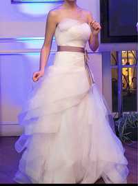 Весільна сукня айворі, зшито на замовлення по моделі  Vera Wang