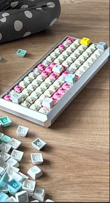 Klawiatura mechaniczna ortonormalna XD75 ATmega32U obudowa aluminiowa