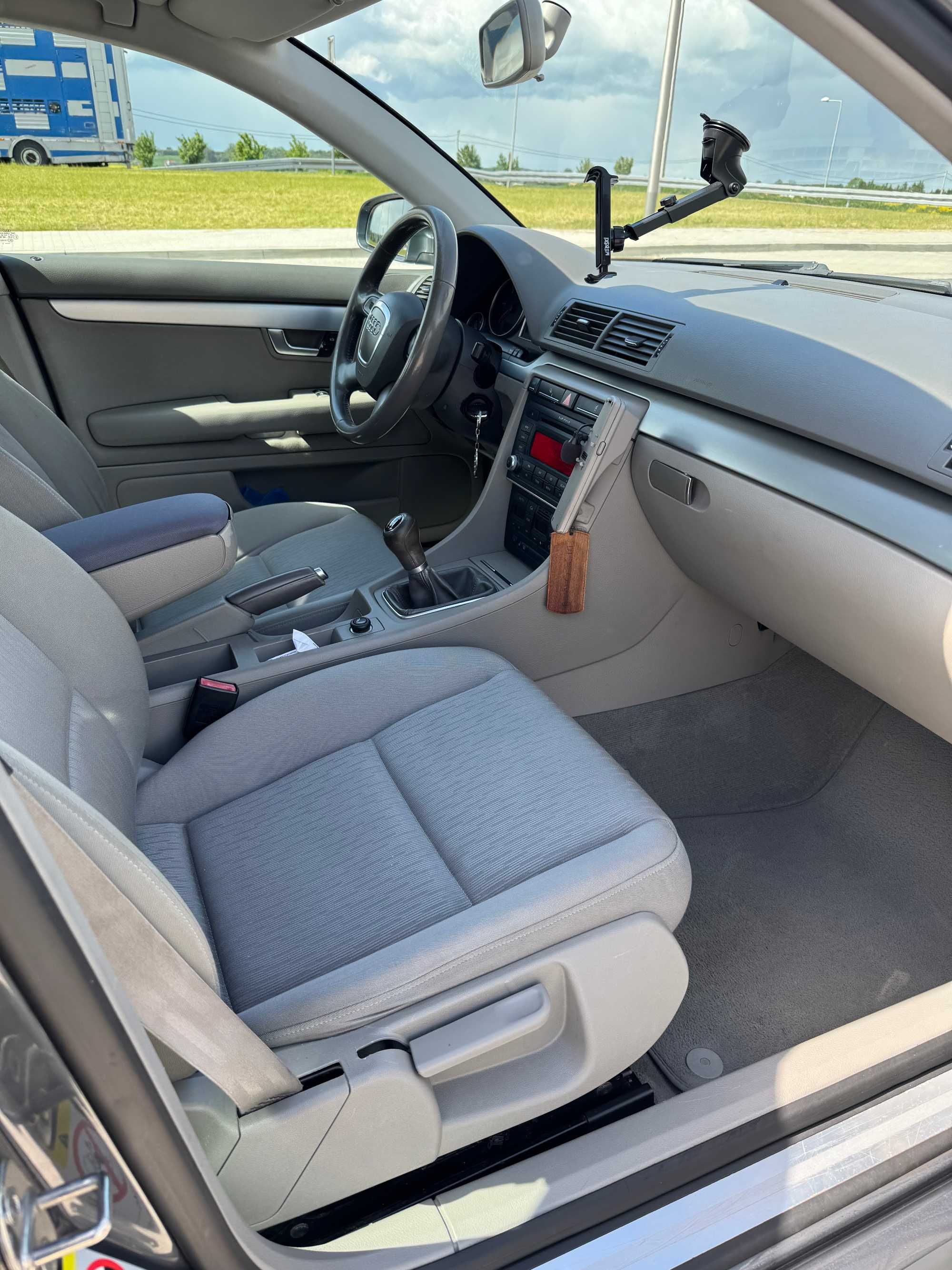 Sprzedam Audi A4 2.0 TDI 2007r.
