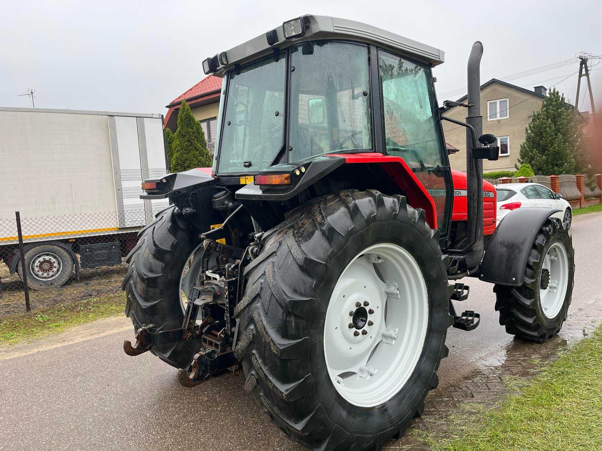 Massey Ferguson 6260