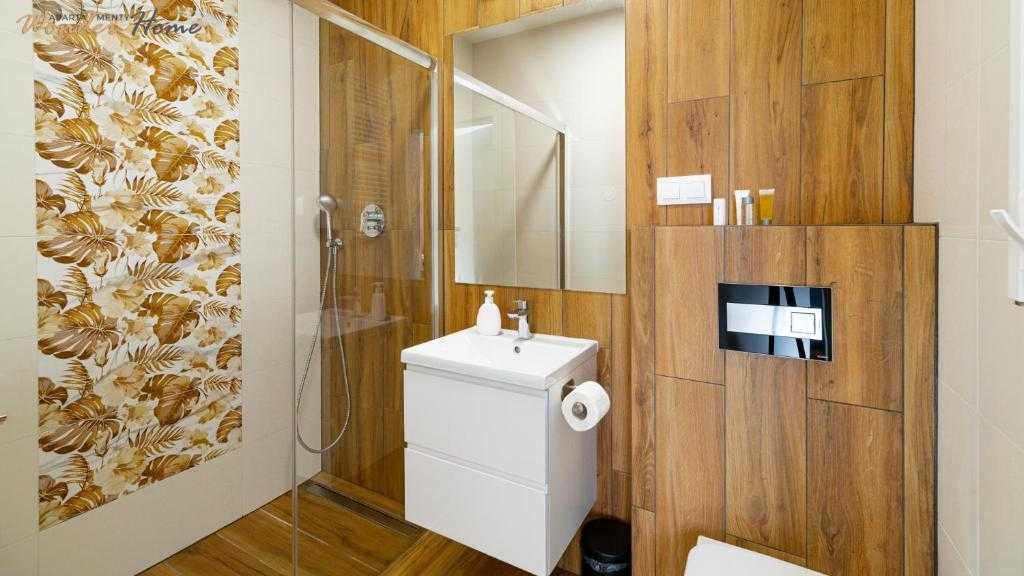 urlop apartamenty w górach NOCLEG k.KARPACZA Weekend wakacje BASEN