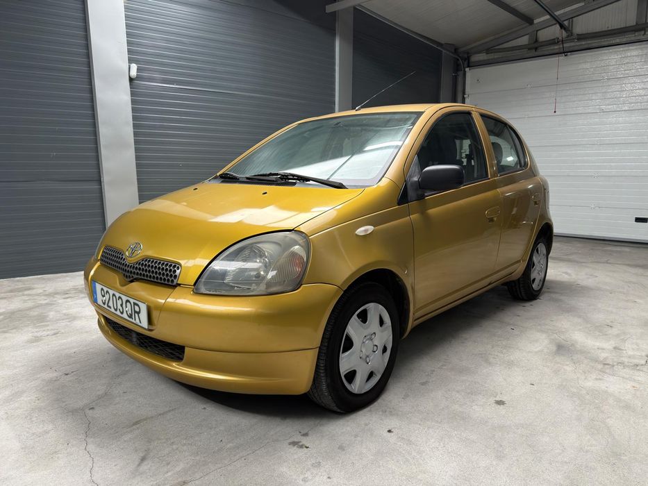 Toyota Yaris Vvti bom estado