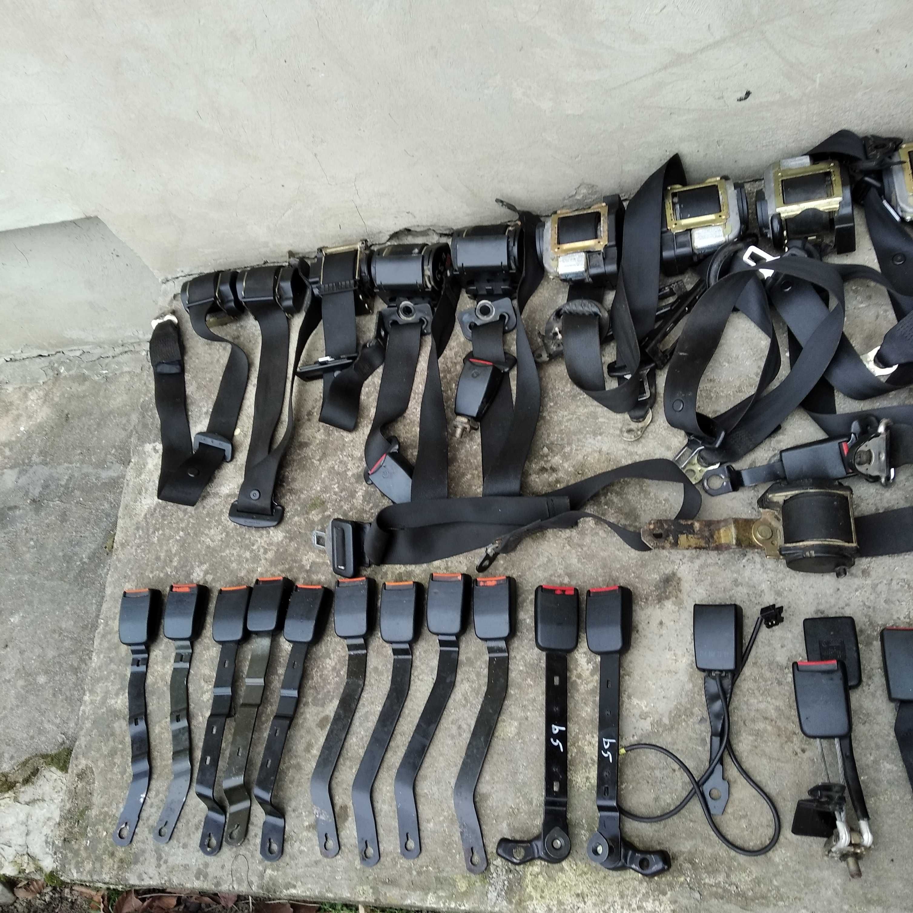 Підберемо ремінь безпеки Т4 Віваро Баггі Гольф Пассат Бмв Ауді Ваз Заз