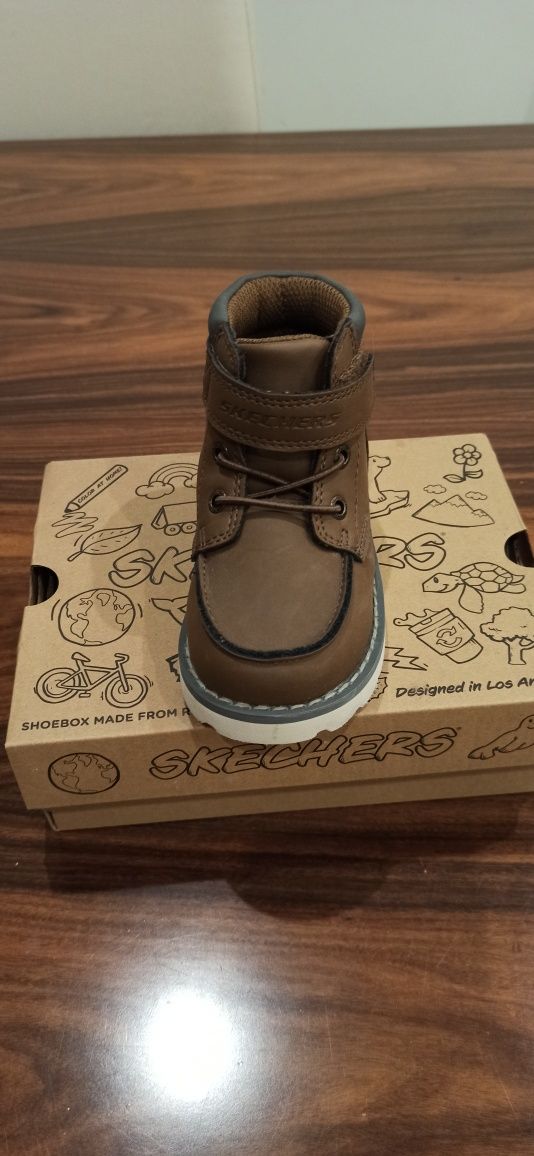 Botas Skechers criança